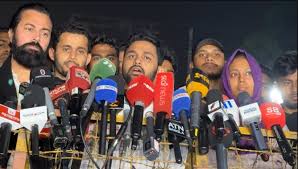 সর্বদলীয় প্রতিরোধ সমাবেশের ডাক ইনকিলাব মঞ্চের