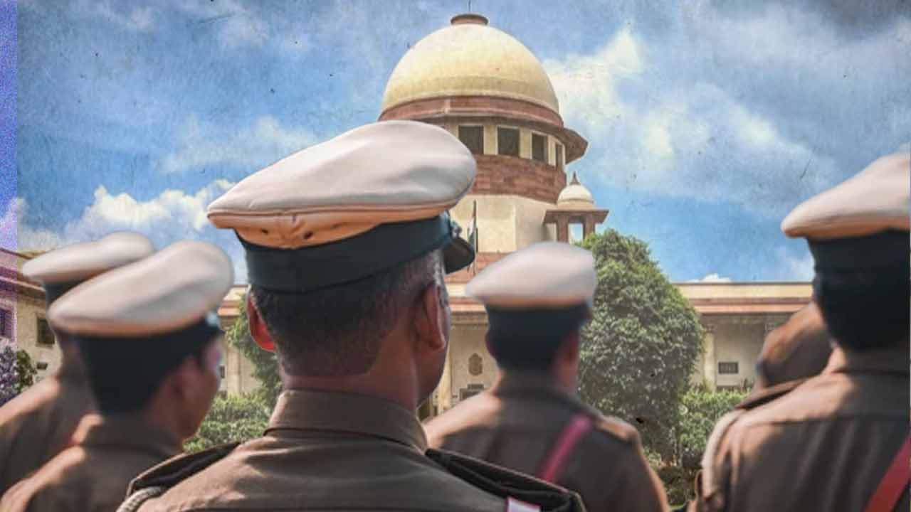 রাজ্যে এসআইআর ফর্ম পুড়িয়ে দেওয়া নিয়ে এফআইআর হয়নি কেন? ডিজি-কে শো কজ় সুপ্রিম কোর্টের, চাইল হলফনামাও