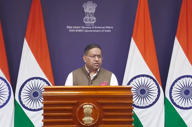 তারেক রহমানকে দ্বিপক্ষীয় সফর ও ব্রিকস সম্মেলন দুটোতেই আমন্ত্রণ জানানো হয়েছে: জয়সোয়াল